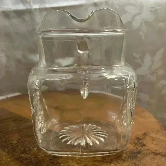 Anchor Hocking Depression Glass  40 Ounce Pitcher - Picture 2 of 8